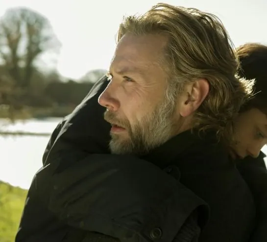 Кого ты любишь (2013) через торрент скачать Кого ты любишь (2013) фильм через торрент скачать