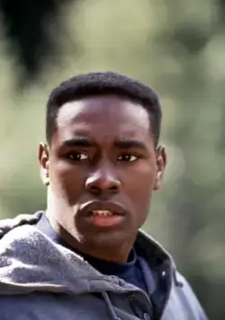 В осаде 2: Темная территория (1995) через торрент скачать В осаде 2: Темная территория (1995) фильм через торрент скачать