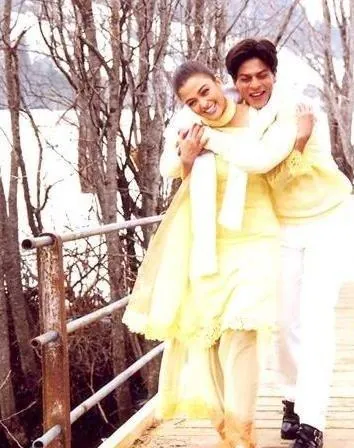 Влюбленные (2000) через торрент бесплатно Влюбленные (2000) фильм через торрент бесплатно