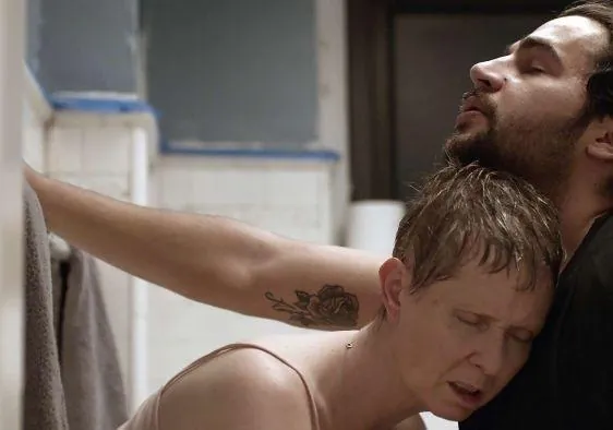 Джеймс Уайт (2015) через торрент скачать Джеймс Уайт (2015) фильм через торрент скачать