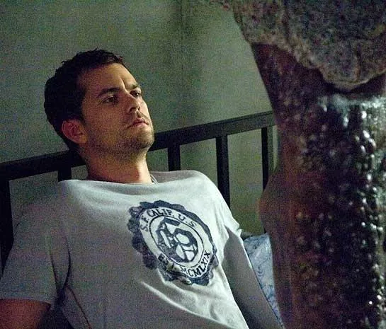 Фантомы (2008) через торрент скачать Фантомы (2008) фильм через торрент скачать