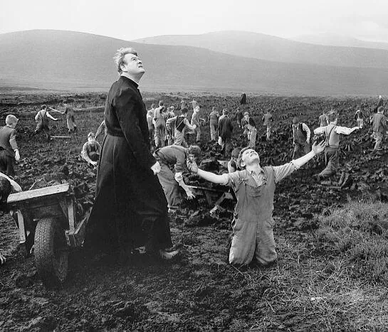 Мальчик-мясник (1997) через торрент бесплатно Мальчик-мясник (1997) фильм через торрент бесплатно