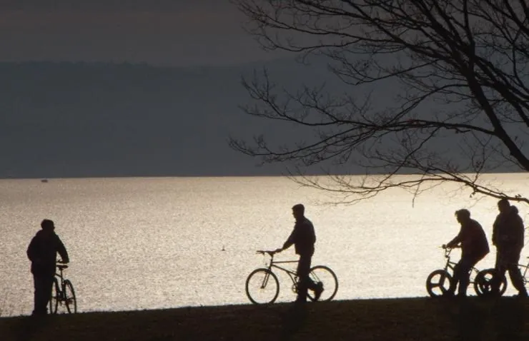 Очень тёмные времена (2017) в хорошем качестве через торрент Очень тёмные времена (2017) фильм в хорошем качестве через торрент