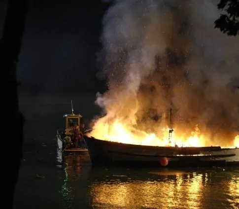 Фар Край (2007) через торрент скачать Фар Край (2007) фильм через торрент скачать