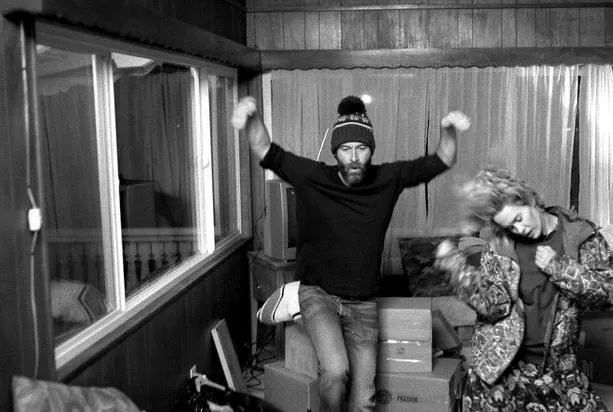 Кафе «Голубая сойка» (2016) через торрент бесплатно Кафе «Голубая сойка» (2016) фильм через торрент бесплатно