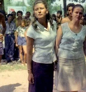 Здравствуй и прощай (1972) через торрент бесплатно Здравствуй и прощай (1972) фильм через торрент бесплатно