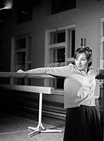 Доживем до понедельника (1968) через торрент скачать Доживем до понедельника (1968) фильм через торрент скачать