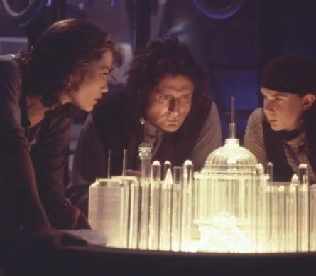 Газонокосильщик 2: За пределами киберпространства (1996) через торрент бесплатно Газонокосильщик 2: За пределами киберпространства (1996) фильм через торрент бесплатно