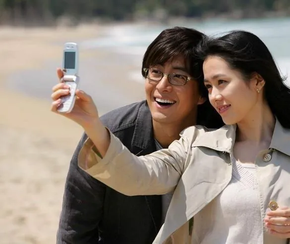 Апрельский снег (2005) в хорошем качестве через торрент Апрельский снег (2005) фильм в хорошем качестве через торрент