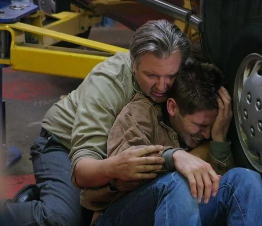 Дом храбрых (2006) через торрент скачать Дом храбрых (2006) фильм через торрент скачать