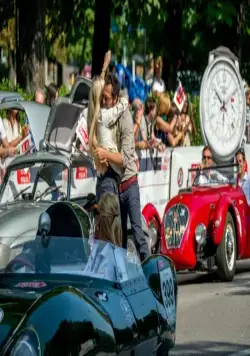 Гонки по-итальянски (2015) через торрент бесплатно Гонки по-итальянски (2015) фильм через торрент бесплатно