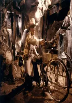 Техасская резня бензопилой 2 (1986) через торрент скачать Техасская резня бензопилой 2 (1986) фильм через торрент скачать