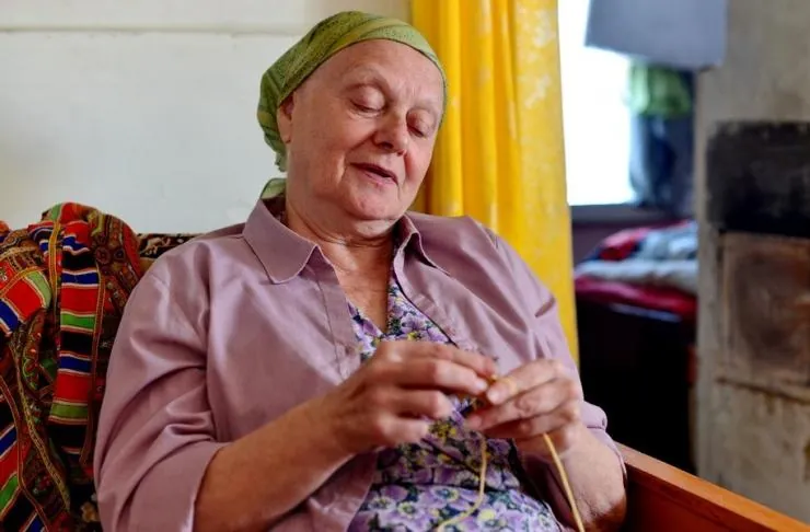 Дедушка (2016) через торрент бесплатно Дедушка (2016) сериал через торрент бесплатно