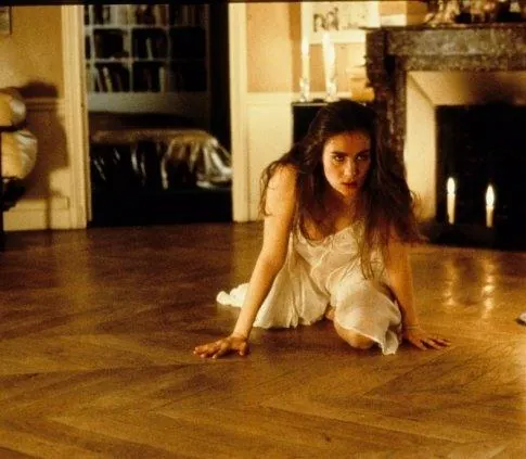 Горькая луна (1992) в хорошем качестве через торрент Горькая луна (1992) фильм в хорошем качестве через торрент