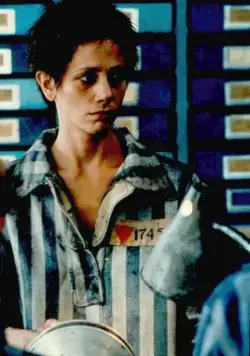 Серая зона (2001) через торрент бесплатно Серая зона (2001) фильм через торрент бесплатно