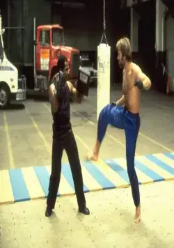 Кодекс молчания (1985) в хорошем качестве через торрент Кодекс молчания (1985) фильм в хорошем качестве через торрент