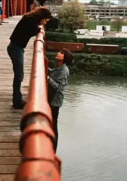 Ложный огонь (1996) через торрент скачать Ложный огонь (1996) фильм через торрент скачать