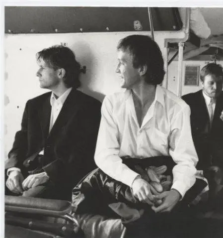 Мама (1999) через торрент бесплатно Мама (1999) фильм через торрент бесплатно