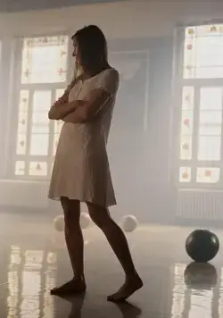 Босиком по мостовой (2005) через торрент скачать Босиком по мостовой (2005) фильм через торрент скачать