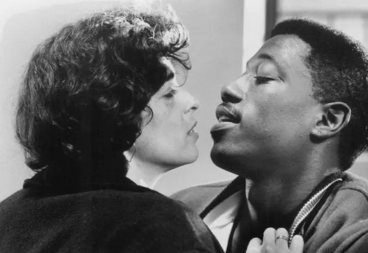 Лихорадка джунглей (1991) через торрент бесплатно Лихорадка джунглей (1991) фильм через торрент бесплатно