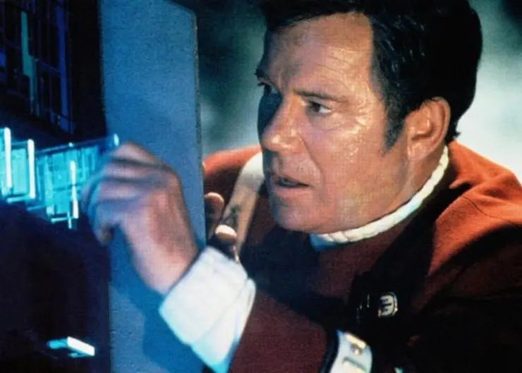 Звездный путь 6: Неоткрытая страна (1991) через торрент скачать Звездный путь 6: Неоткрытая страна (1991) фильм через торрент скачать