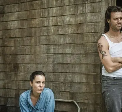 Возлюбленные (2015) через торрент бесплатно Возлюбленные (2015) фильм через торрент бесплатно