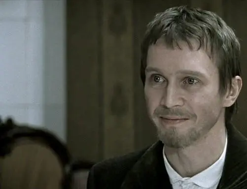 Идиот (2003) через торрент скачать Идиот (2003) сериал через торрент скачать