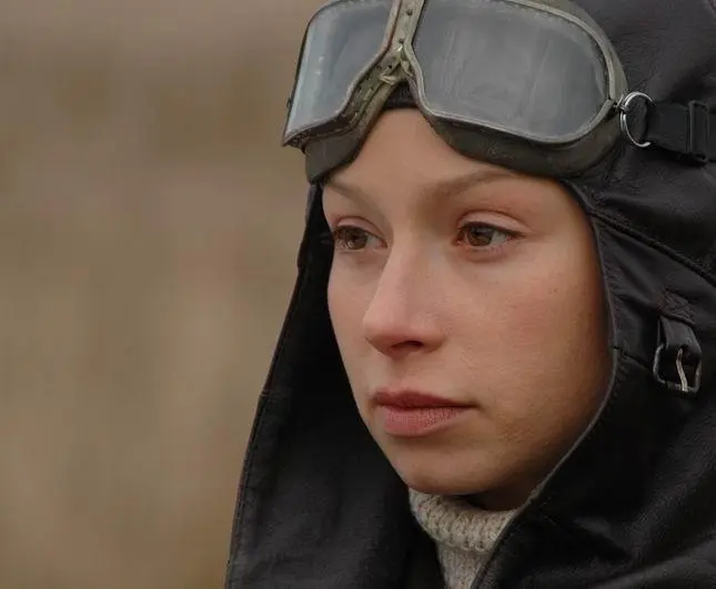 Небо в огне (2010) через торрент скачать Небо в огне (2010) сериал через торрент скачать