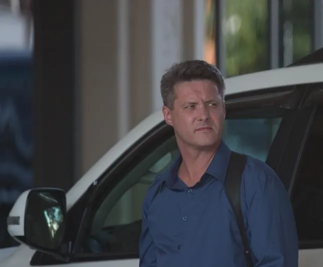 Ищейка (2015) через торрент скачать Ищейка (2015) сериал через торрент скачать