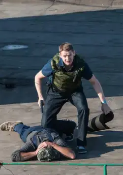 Ищейка (2015) через торрент бесплатно Ищейка (2015) сериал через торрент бесплатно