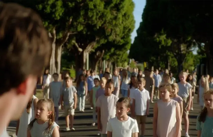 Конец детства (2015) через торрент скачать Конец детства (2015) сериал через торрент скачать