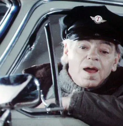 Люди и манекены (1974) через торрент скачать Люди и манекены (1974) сериал через торрент скачать