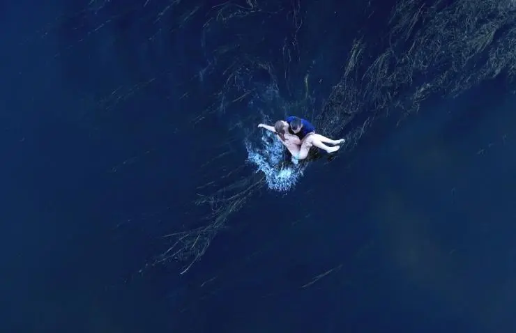 Призраки прошлого (2019) через торрент скачать Призраки прошлого (2019) сериал через торрент скачать