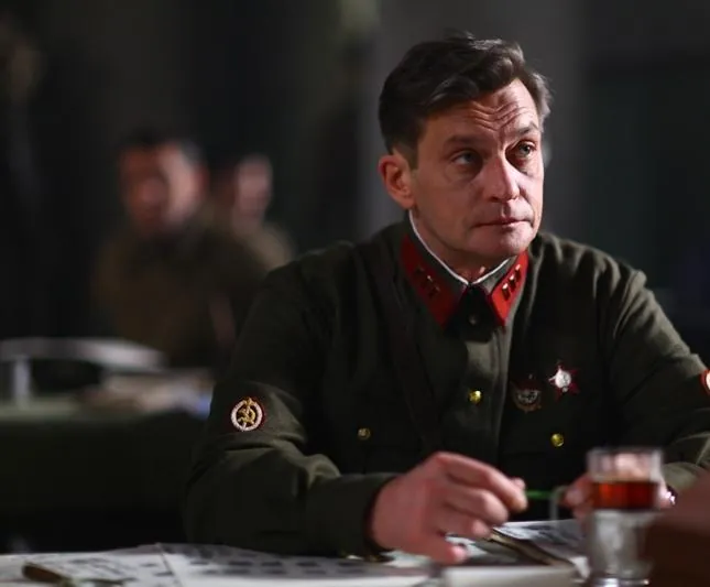 Убить Сталина (2013) в хорошем качестве через торрент Убить Сталина (2013) сериал в хорошем качестве через торрент