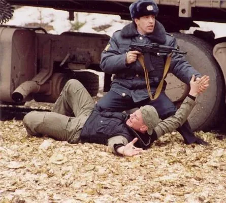 Дальнобойщики (2001) в хорошем качестве через торрент Дальнобойщики (2001) сериал в хорошем качестве через торрент