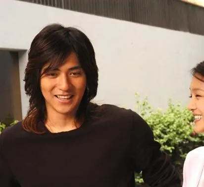 Марс (2004) через торрент бесплатно Марс (2004) сериал через торрент бесплатно