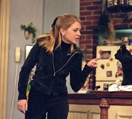 Сабрина — маленькая ведьма (1996) через торрент бесплатно Сабрина — маленькая ведьма (1996) сериал через торрент бесплатно