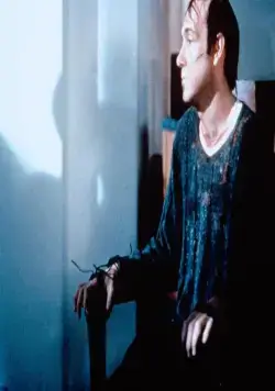 Среди акул (1994) в хорошем качестве через торрент Среди акул (1994) фильм в хорошем качестве через торрент