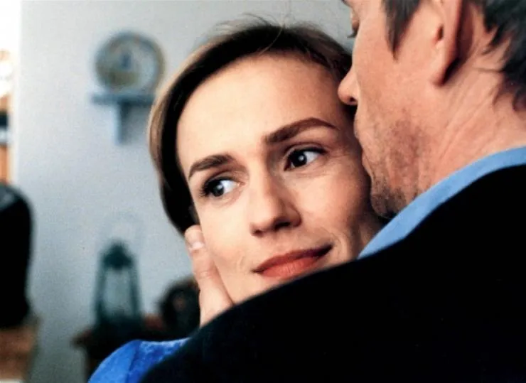 В сердце лжи (1998) в хорошем качестве через торрент В сердце лжи (1998) фильм в хорошем качестве через торрент