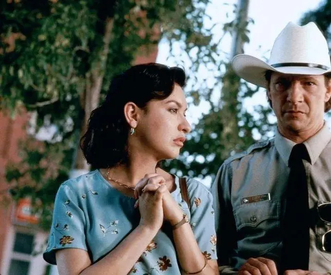 Звезда шерифа (1996) через торрент скачать Звезда шерифа (1996) фильм через торрент скачать