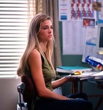 Шлюха (2004) через торрент бесплатно Шлюха (2004) фильм через торрент бесплатно