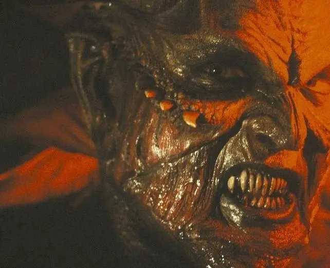 Джиперс Криперс 2 (2002) через торрент скачать Джиперс Криперс 2 (2002) фильм через торрент скачать