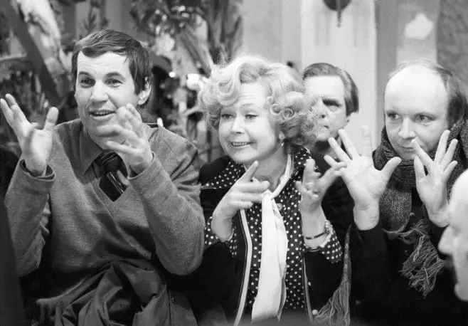 Гараж (1979) в хорошем качестве через торрент Гараж (1979) фильм в хорошем качестве через торрент