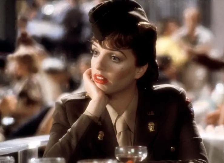 Нью-Йорк, Нью-Йорк (1977) через торрент скачать Нью-Йорк, Нью-Йорк (1977) фильм через торрент скачать