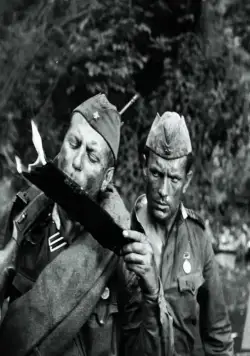 Люди в солдатских шинелях (1968) в хорошем качестве через торрент Люди в солдатских шинелях (1968) фильм в хорошем качестве через торрент