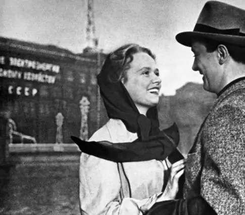 Испытание верности (1954) через торрент бесплатно Испытание верности (1954) фильм через торрент бесплатно