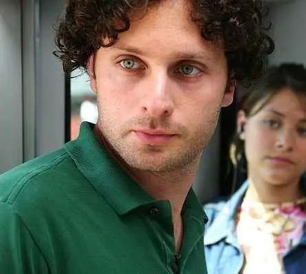 Билет на поезд (2005) через торрент бесплатно Билет на поезд (2005) фильм через торрент бесплатно