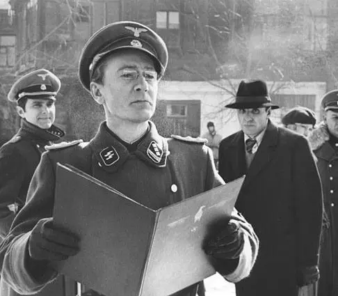 Восхождение (1976) в хорошем качестве через торрент Восхождение (1976) фильм в хорошем качестве через торрент