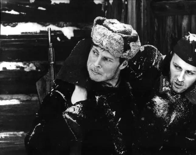 Восхождение (1976) через торрент скачать Восхождение (1976) фильм через торрент скачать