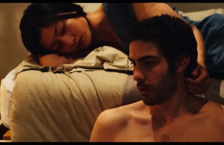 Любовь и ссадины (2011) в хорошем качестве через торрент Любовь и ссадины (2011) фильм в хорошем качестве через торрент